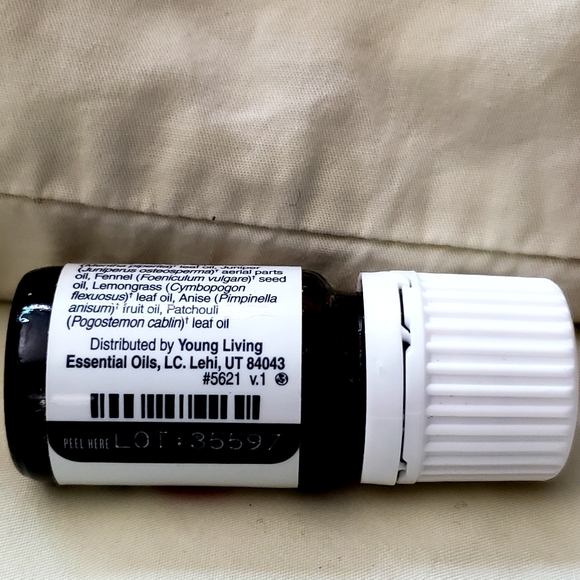 Young Living Essential Oil - Di-Gize Vitality - 5ml - Picture 2 of 2